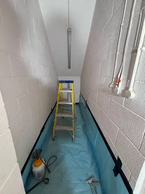 HSE-licensed asbestos gasket strip-out in W1